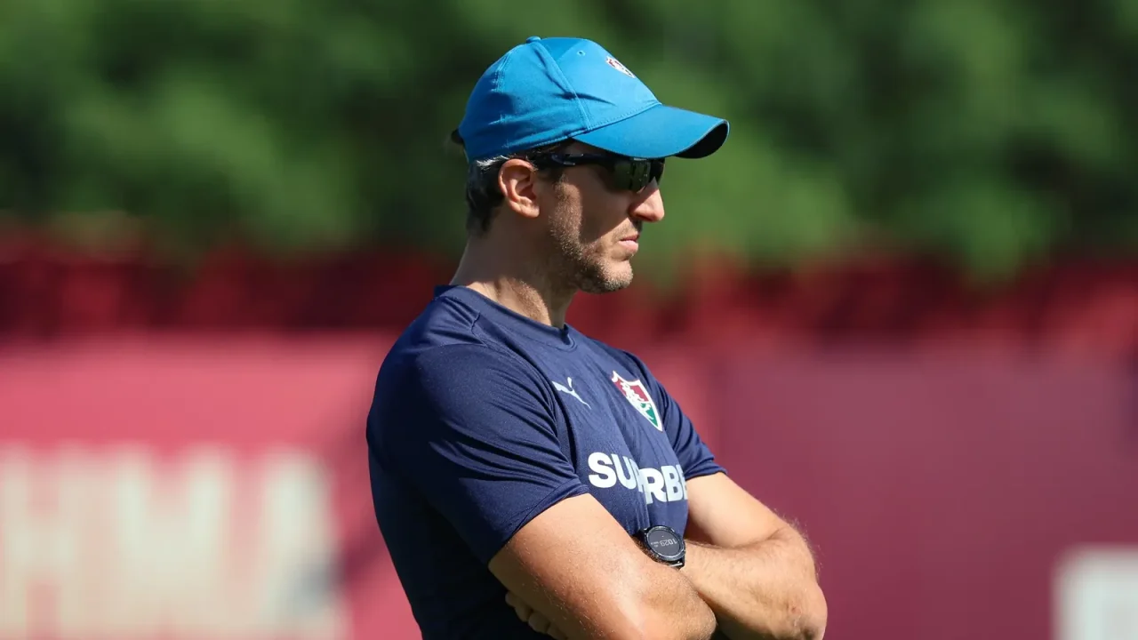 Fluminense terá retorno de Savarino contra o Bahia; Arana é desfalque