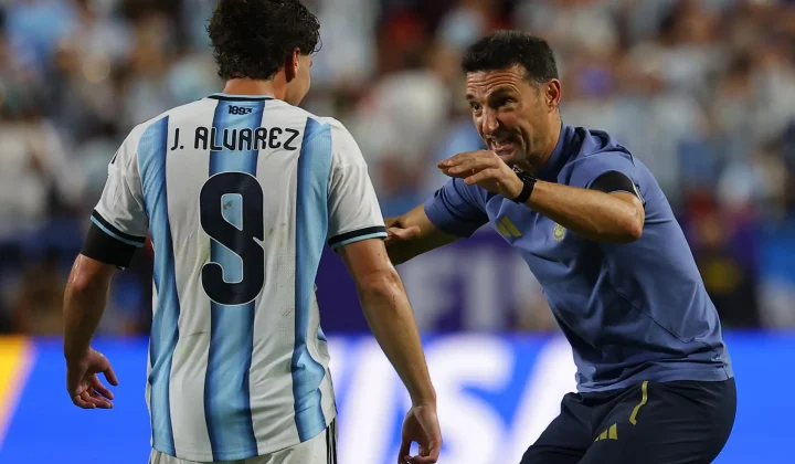 Scaloni minimiza rivalidade com Inglaterra: “É só futebol