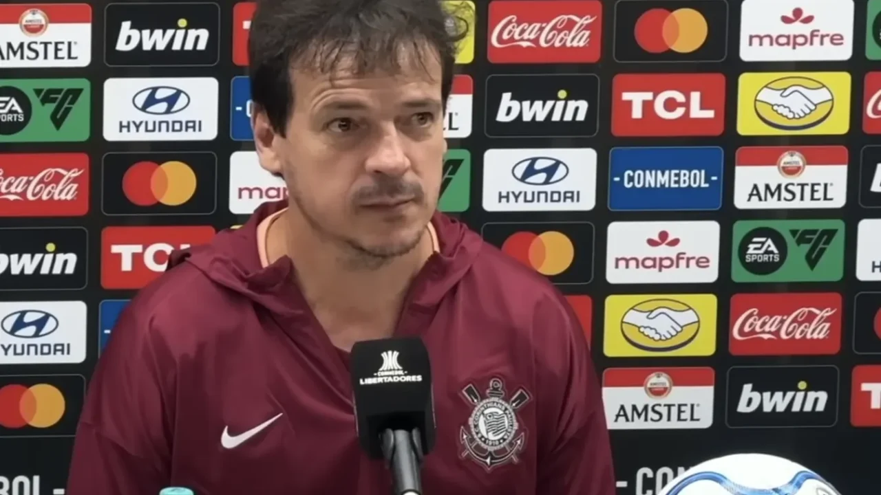 Corinthians: Diniz expõe dificuldade financeira para contratações e comenta reforços