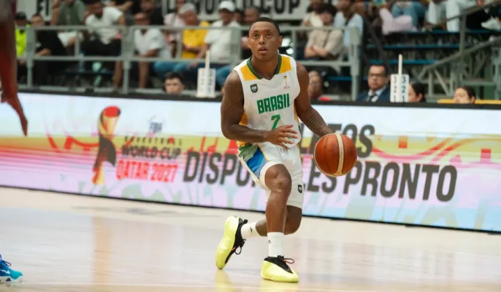 Brasil avança invicto para a segunda fase das Eliminatórias da Copa do Mundo de Basquete após goleada sobre a Colômbia
