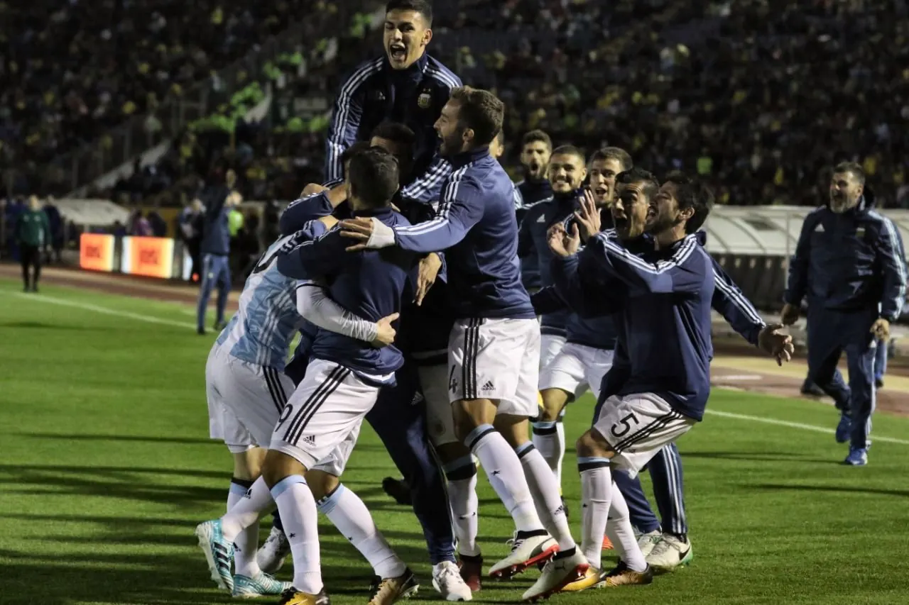Ferran Torres, atacante da Espanha e do Barcelona, comemora gol na final da Copa do Mundo 2026 contra a Argentina no estádio MetLife