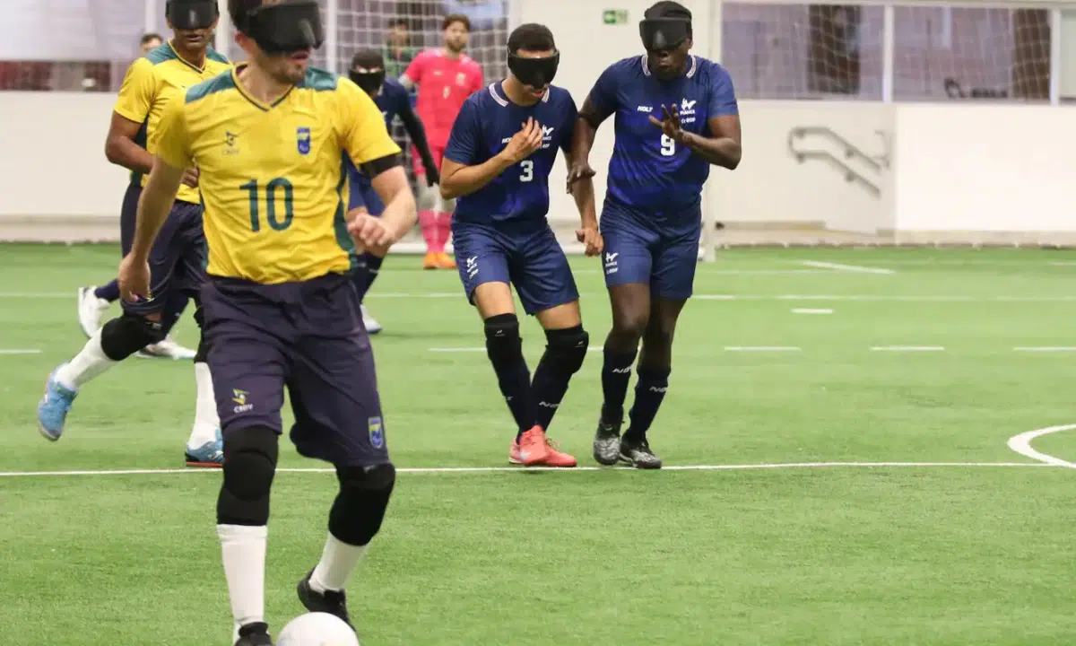 A Seleção Brasileira de futebol para cegos deu um show de bola na fase preliminar do ParaSul-Americano de Valledupar, ao golear o Panamá pel