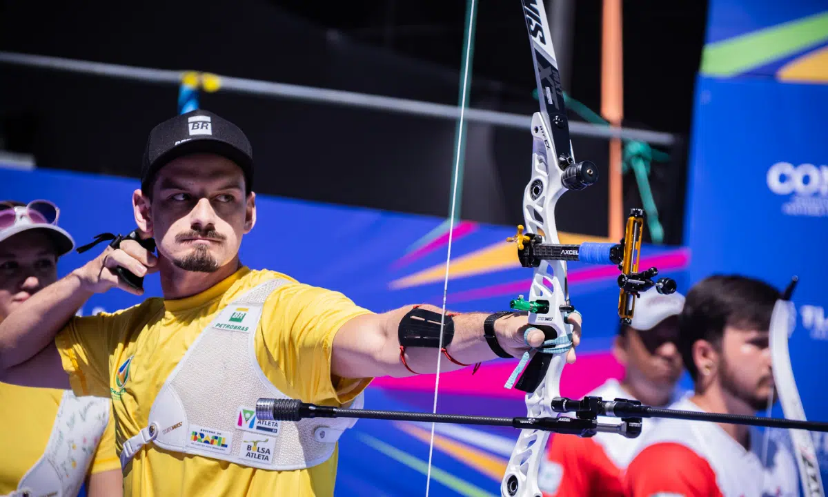 Marcus D’Almeida avança na Copa do Mundo de Tiro com Arco em Madri