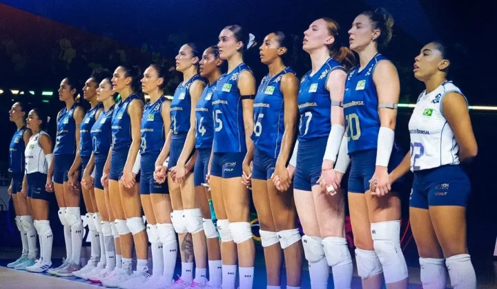Brasil é superado pelos EUA e avança às quartas da Liga das Nações de Vôlei como terceiro