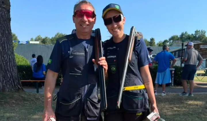 A dupla brasileira formada por Georgia Bastos e Jaison Santin encerrou sua participação na 53ª colocação na Copa do Mundo de Espingarda, rea