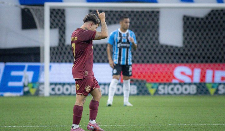 Soteldo reencontra Grêmio em busca de regularidade no Fluminense