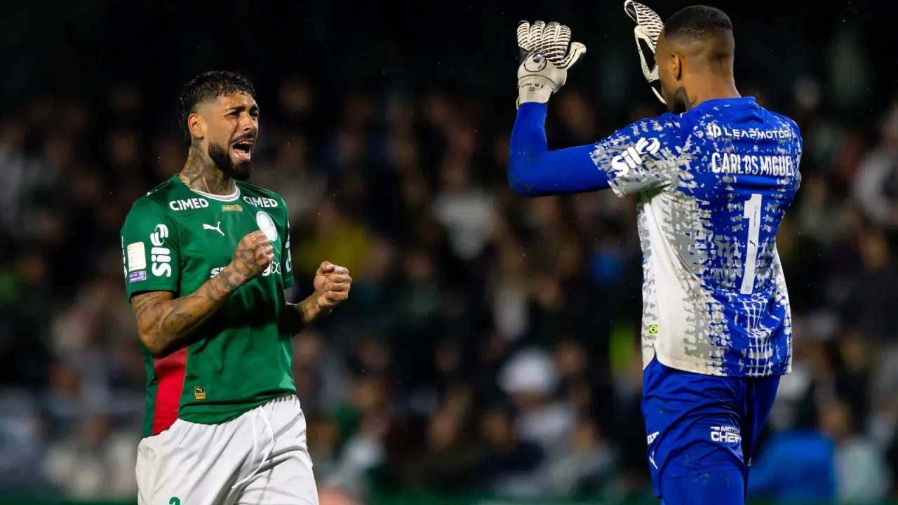 Análise: vitória com autoridade do líder Palmeiras fora de casa reforça tese de Abel sobre três zagueiros