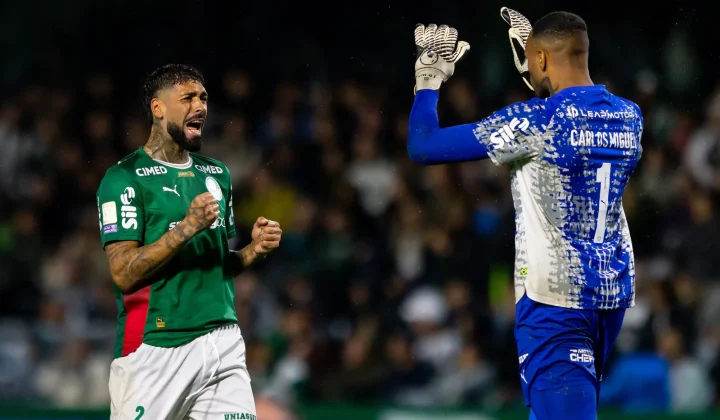 Análise: vitória com autoridade do líder Palmeiras fora de casa reforça tese de Abel sobre três zagueiros
