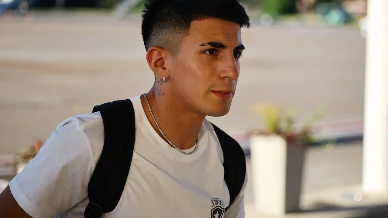 Flamengo vê chance por Almada crescer após Atlético de Madrid contratar Lee Kang-in