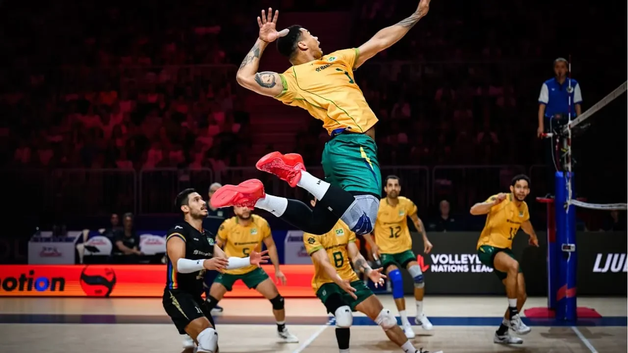 Brasil encara a França em busca de vaga nas quartas da Liga das Nações de Vôlei