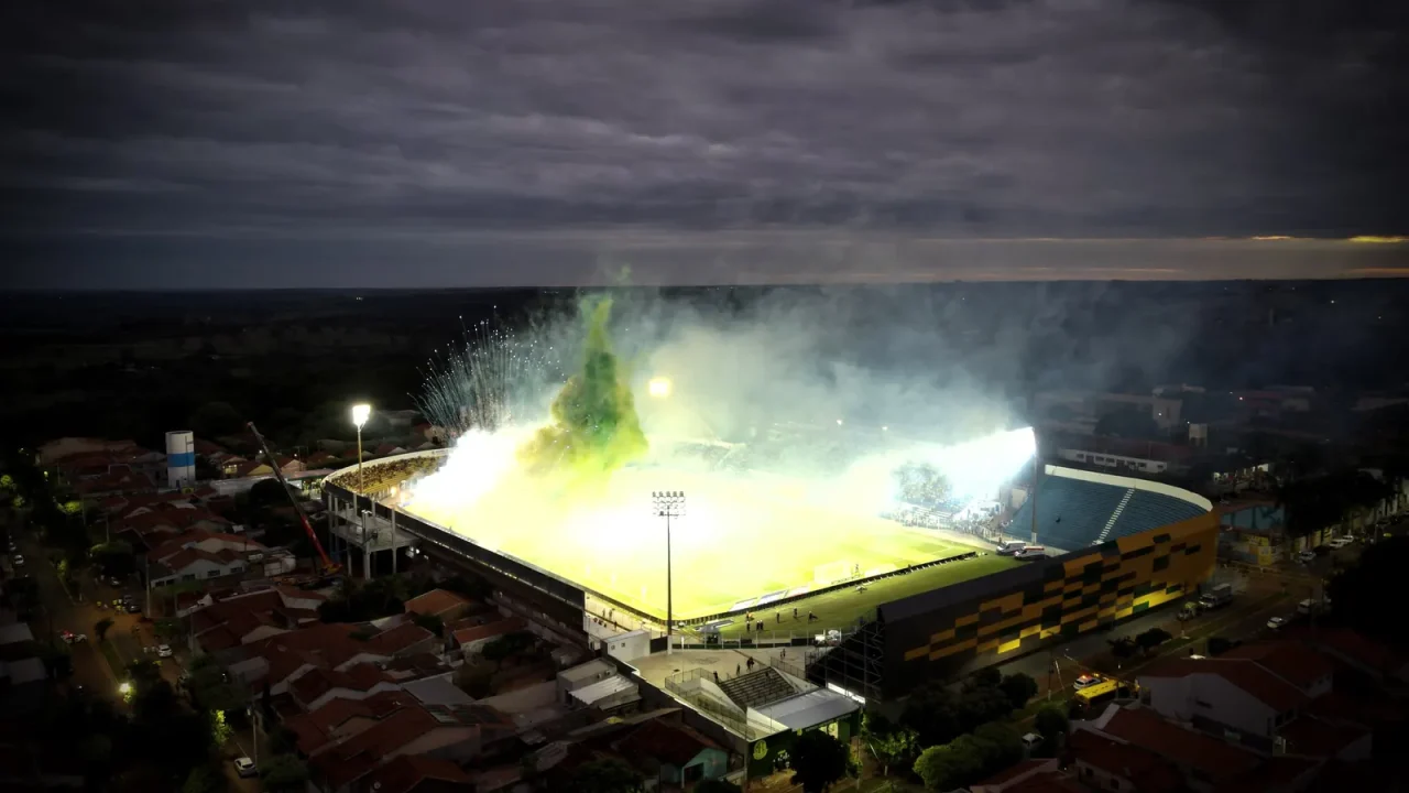 Mirassol recebe Grêmio em busca de reabilitação no Brasileirão após pausa para a Copa do Mundo