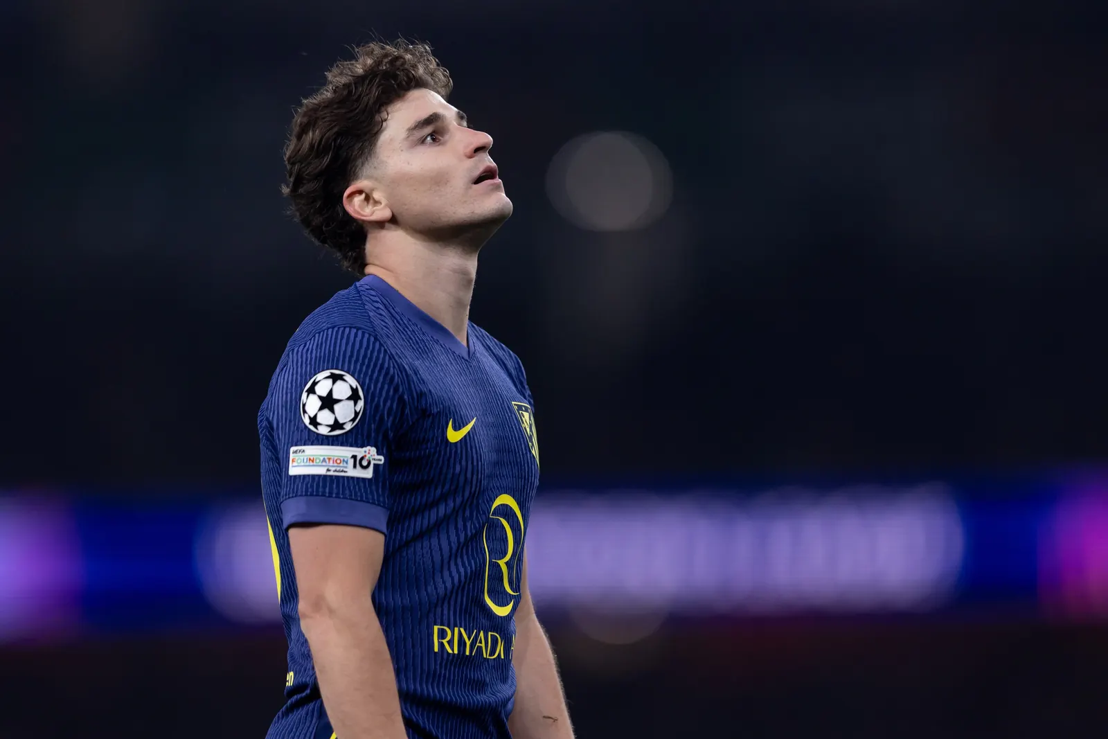 Julián Álvarez, atacante argentino do Atlético de Madrid, durante jogo do Campeonato Espanhol na temporada 2025-26