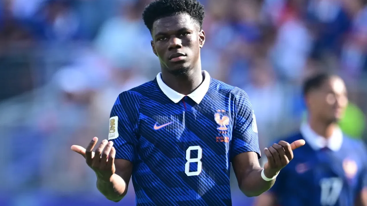 Tchouaméni desfalca França contra Paraguai na Copa; Koné é o substituto cotado
