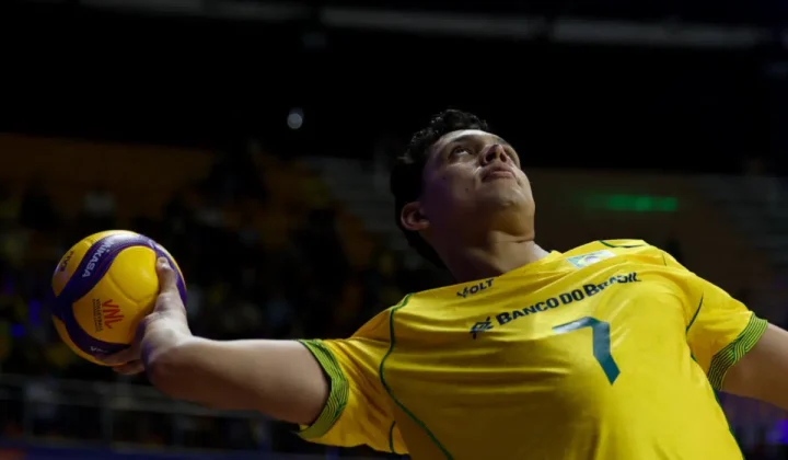 Matheus Pinta aponta saque americano como chave para derrota do Brasil na VNL