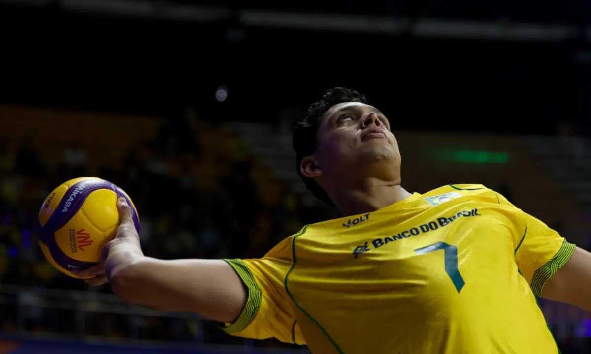 Matheus Pinta aponta saque americano como chave para derrota do Brasil na VNL