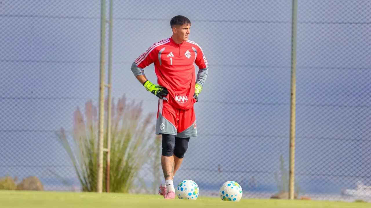 Inter de Porto Alegre em busca de reforços para o gol: Rochet volta, mas Contreras surge como alvo