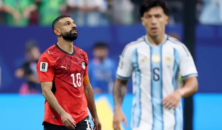 Mohamed Salah em negociações avançadas com o Besiktas após a Copa do Mundo