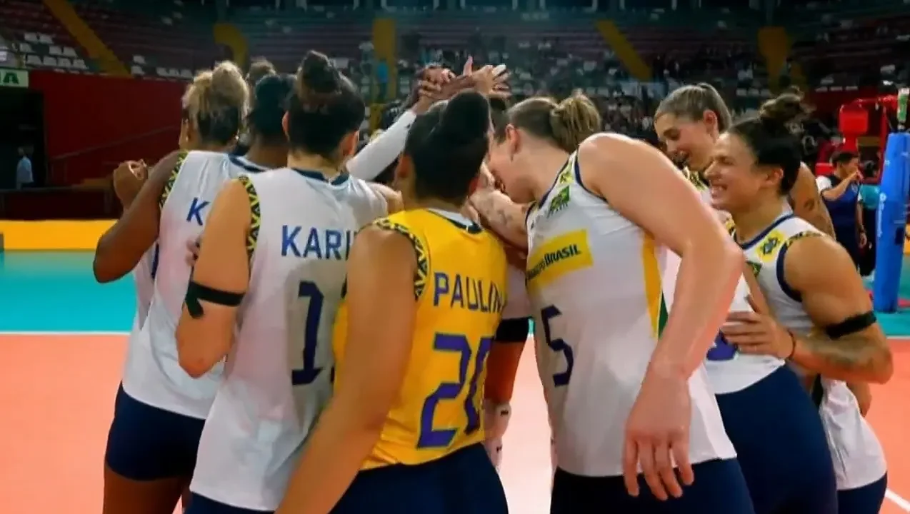 Brasil vence Chile, fecha fase invicto e já espera adversário na semifinal da Copa Sul-Americana feminina de vôlei