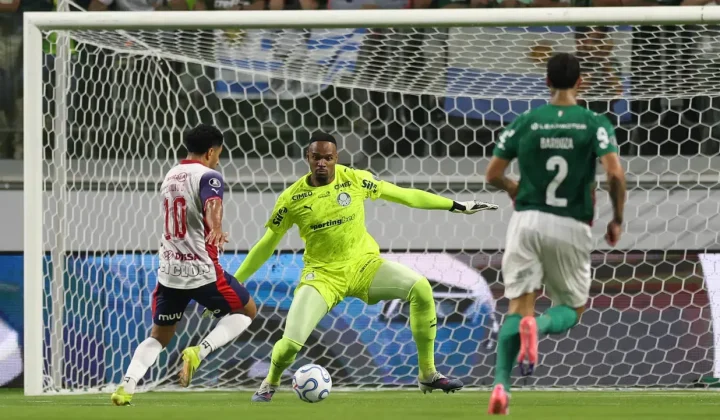 Carlos Miguel assume falha no Palmeiras e promete classificação na Libertadores