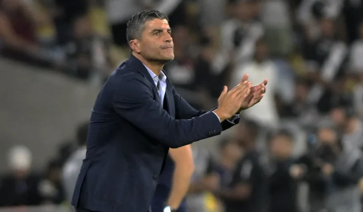 Pedro Emanuel valoriza postura do Vasco no 0 a 0 com o Fluminense e projeta decisão no Maracanã