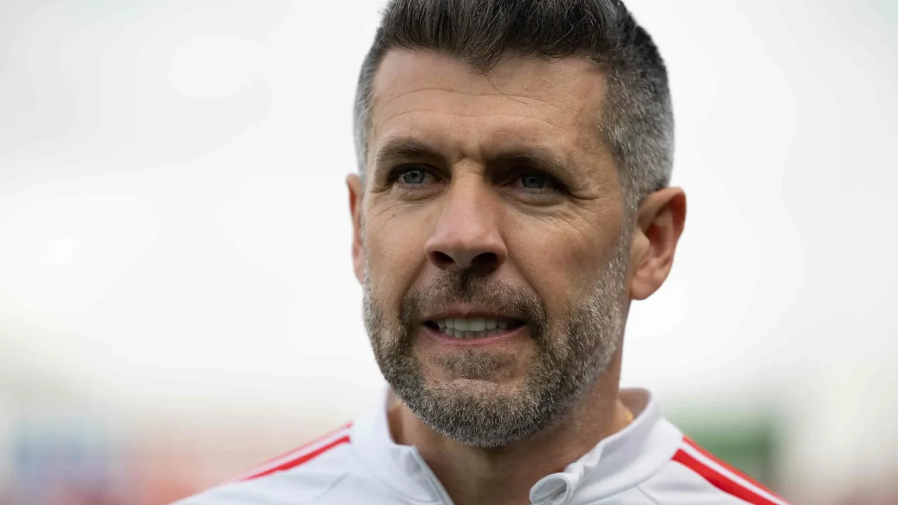 Paulo Pezzolano é o 18º técnico demitido no Brasileirão 2026; veja a lista completa