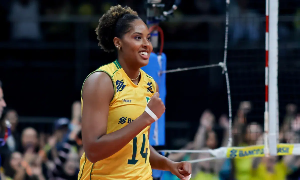 Ana Cristina comanda vitória do Brasil sobre a Colômbia no Sul-Americano de Vôlei