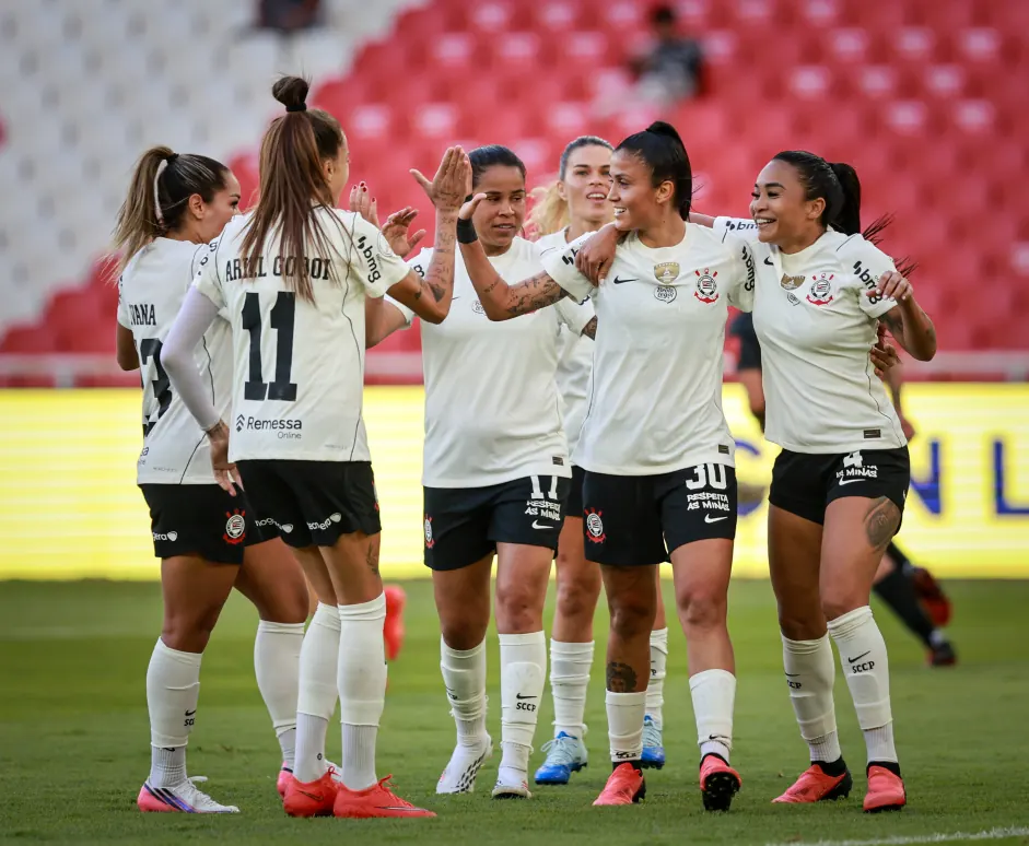 Corinthians enfrenta Caracas pela Libertadores Feminina no Estádio Casa Blanca, em Quito